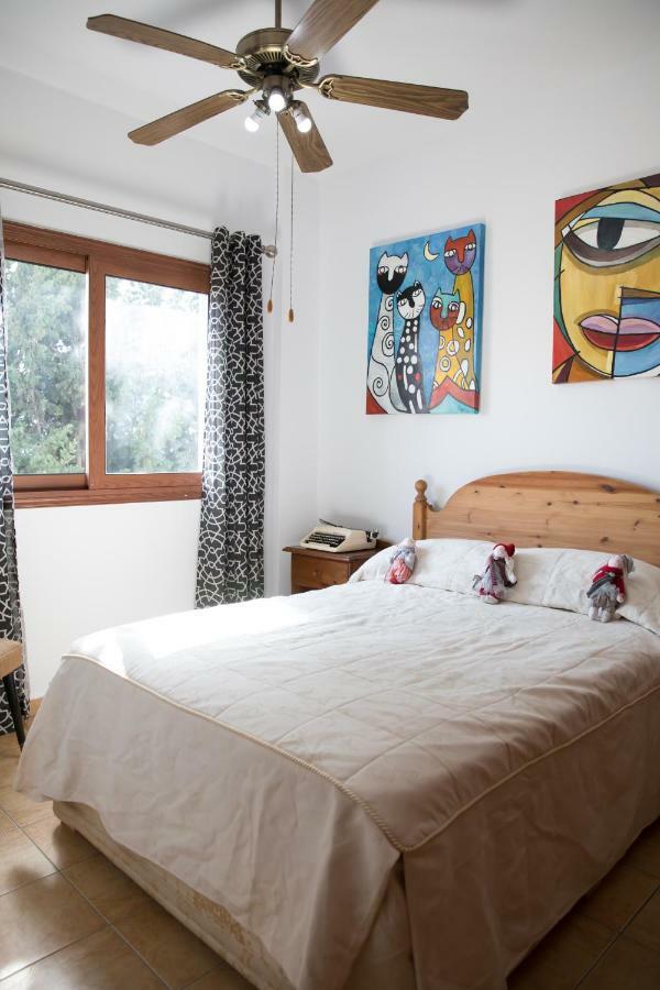 Mp Cozy Apartment Near The Sea Paphos ภายนอก รูปภาพ
