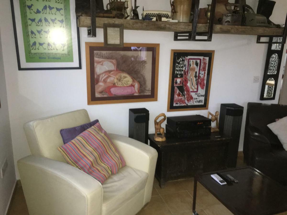Mp Cozy Apartment Near The Sea Paphos ภายนอก รูปภาพ