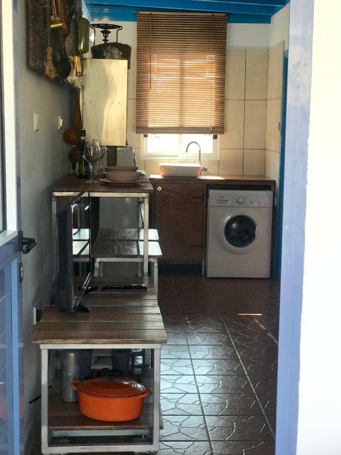 Mp Cozy Apartment Near The Sea Paphos ภายนอก รูปภาพ